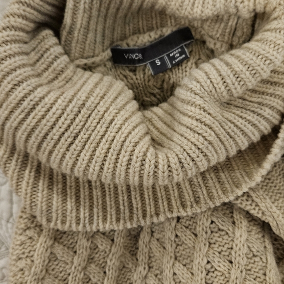 VINCE Vince Yak / Wool Turtleneck Fisherman Cable Knit Sweater- S - Picture 3 of 3